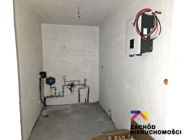 Dom w stanie deweloperskim w Ochli